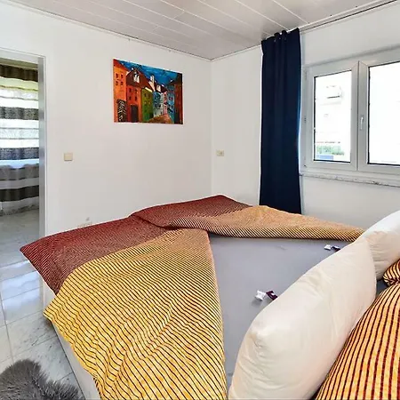 My Second * לינדאו
